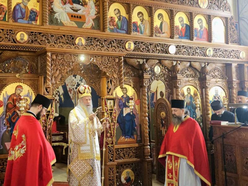 Епископ Алексеј богослужио у цркви у насељу Алтина